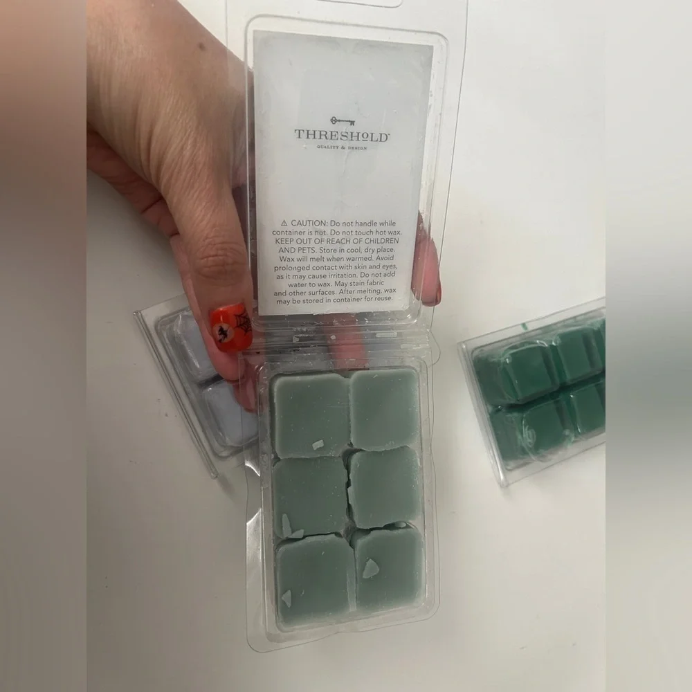 3 packs of Scented Wax Melts